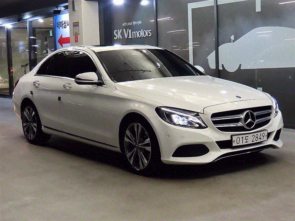  CŬ(4) C220 d 