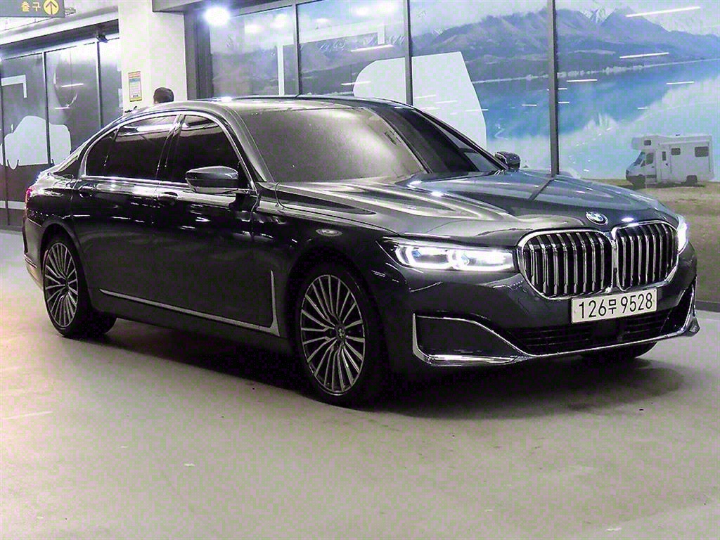 BMW 7ø(6) 730Ld xDrive  ǻ 