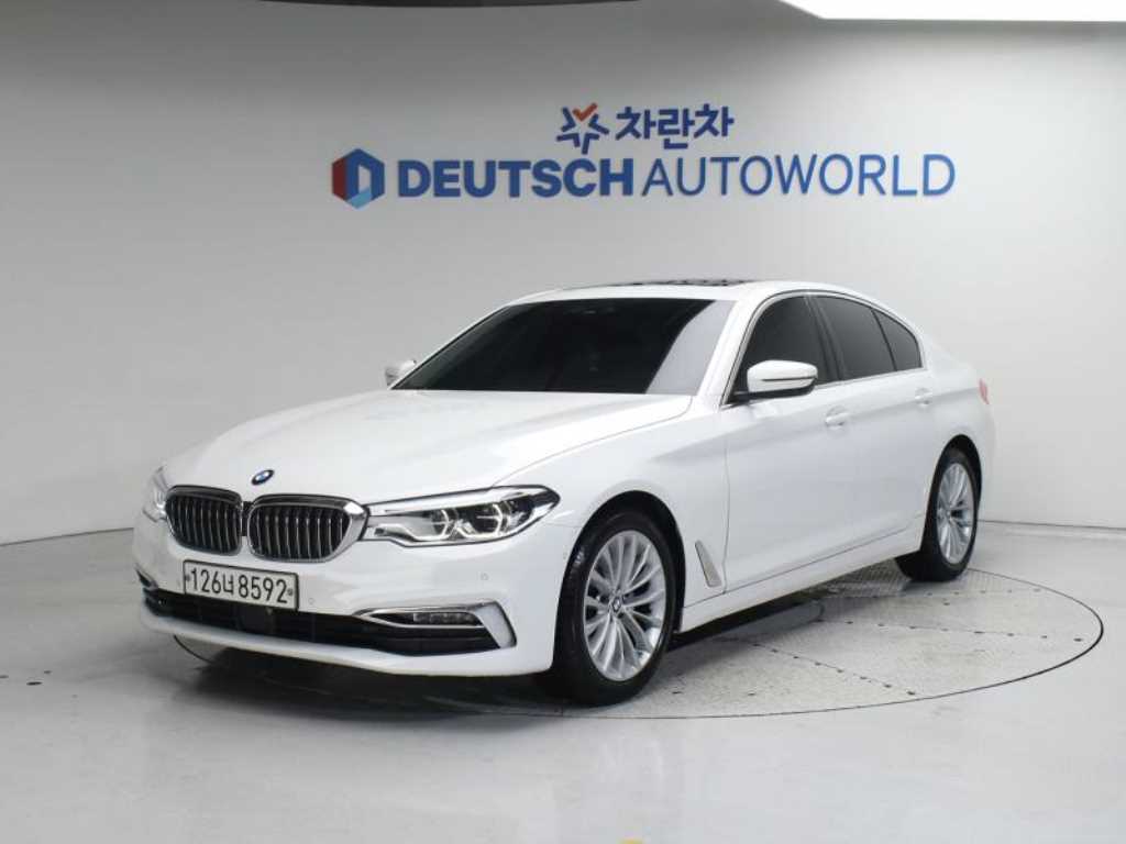BMW 5ø(7)  520d xDrive Ÿ ÷