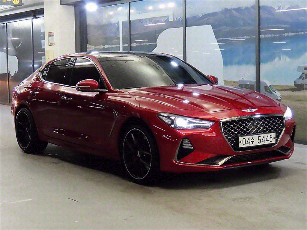 ׽ý G70 3.3T  AWD Ƽ