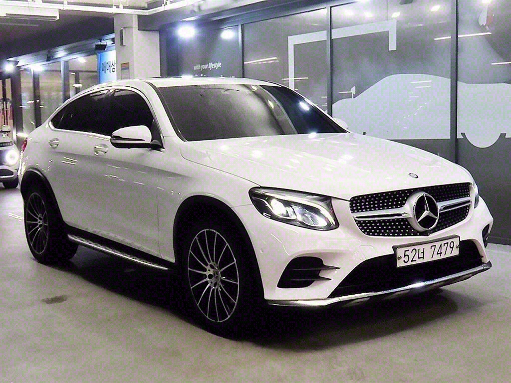  GLCŬ GLC 220d 4ƽ  ̾