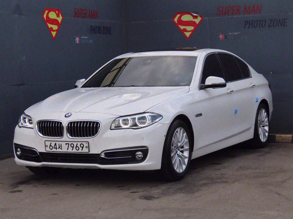 BMW 5ø(6) 528i xDrive Ÿ