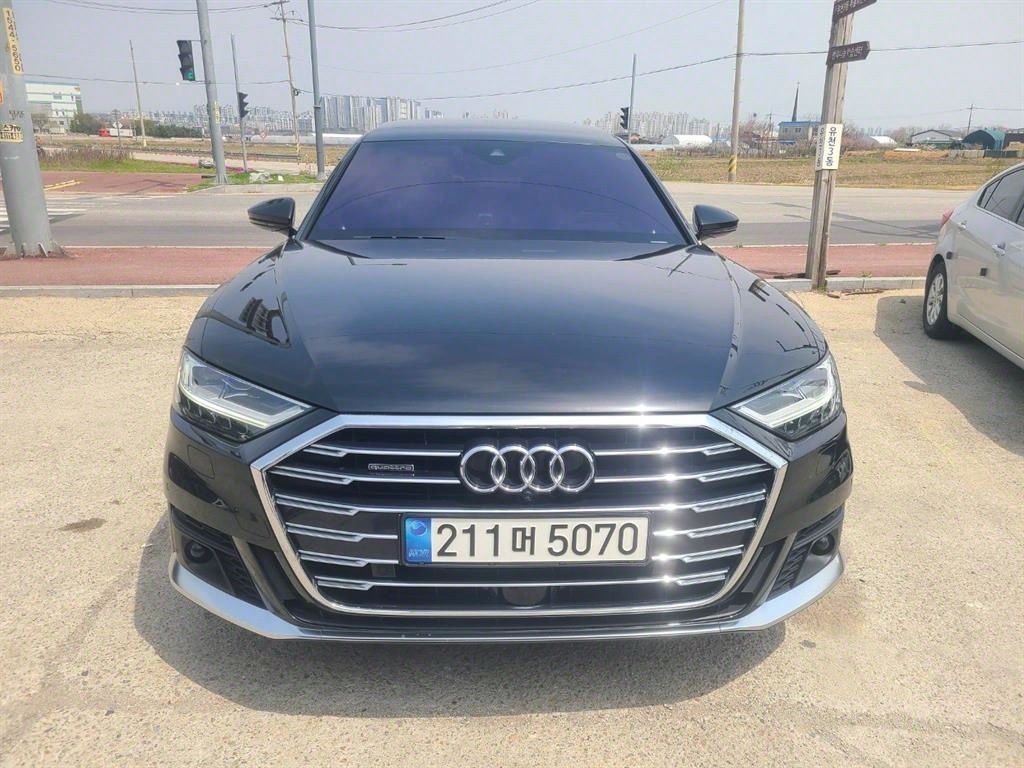 ƿ A8(4) L 55 TFSI Ʈ 