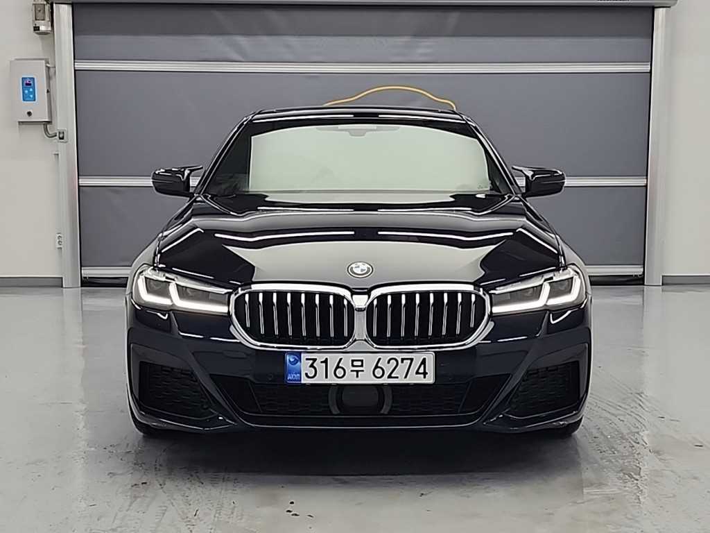 BMW 5ø(7)  530i M 