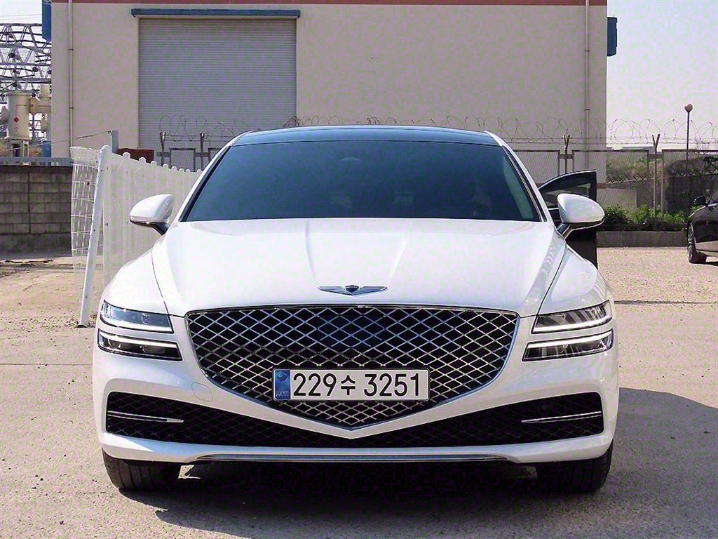 ׽ý  ôG80 ָ 2.5 AWD ⺻