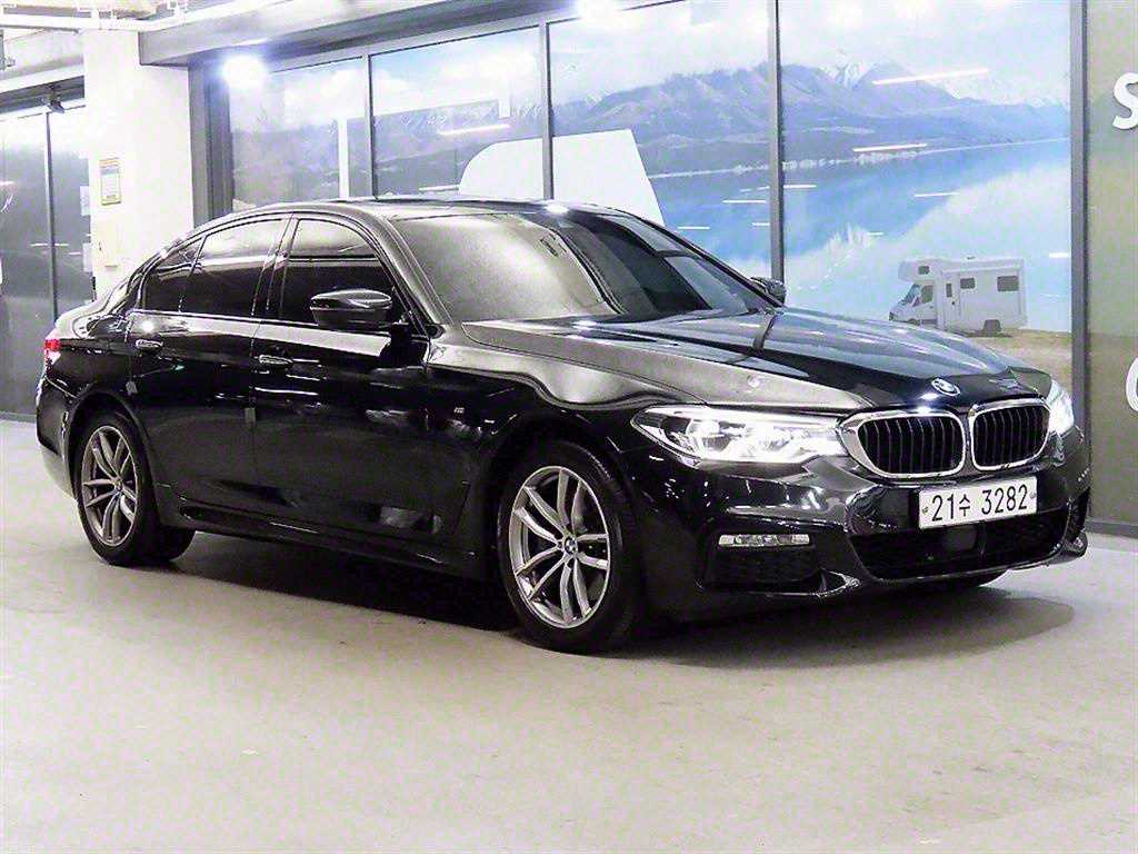 BMW 5ø(7)  530i xDrive M ÷