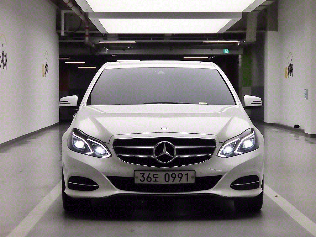  EŬ(4) E220 CDI  ƹ氡