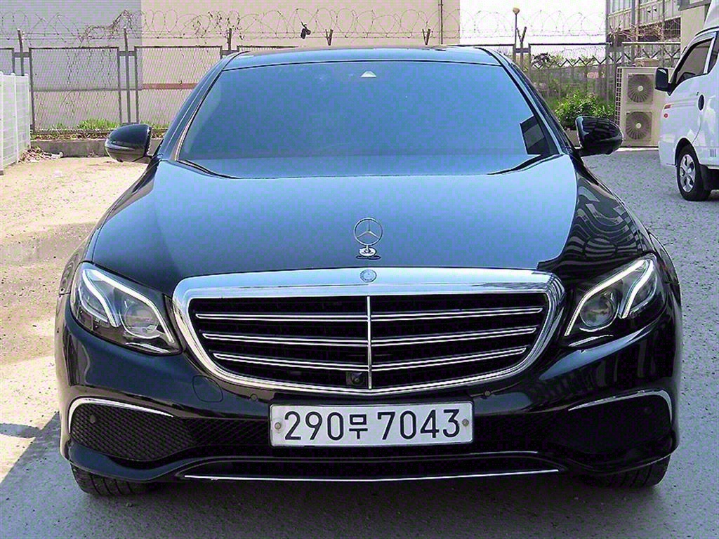  EŬ(5) E300 ͽŬú