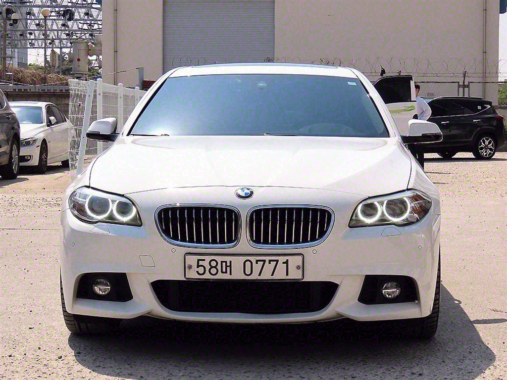 BMW 5ø(6) 528i xDrive M δ̳