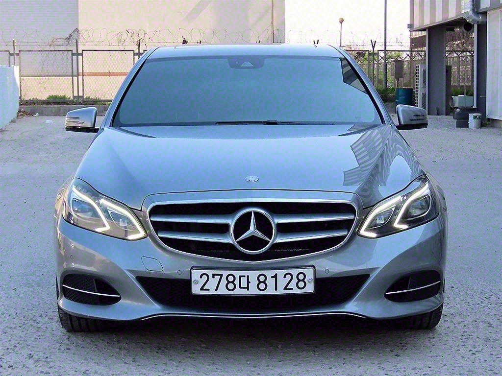  EŬ(4) E220 CDI  ƹ氡