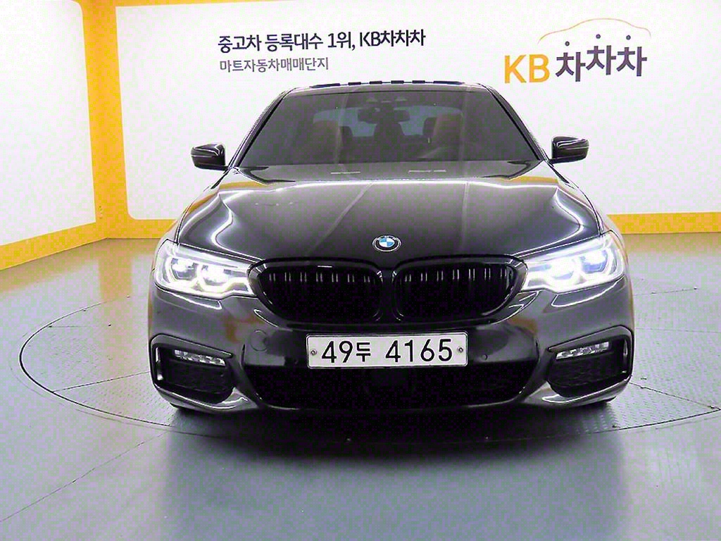BMW 5ø(7)  530i xDrive M 
