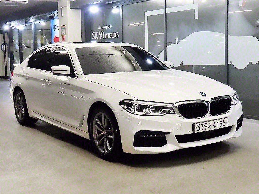 BMW 5ø(7)  520i M 