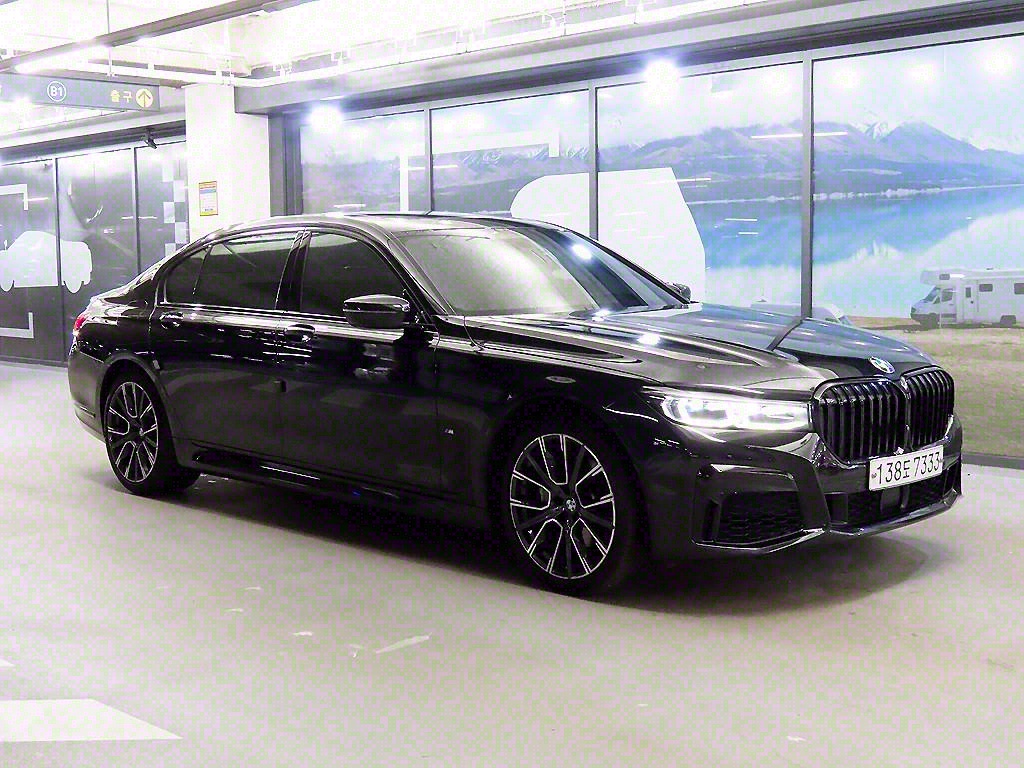 BMW 7ø(6) 740Li xDrive M