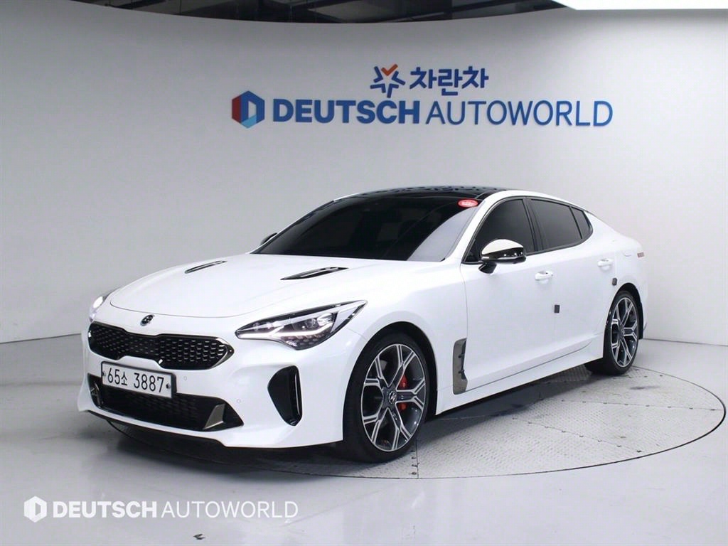  þ 3.3 ͺ AWD GT