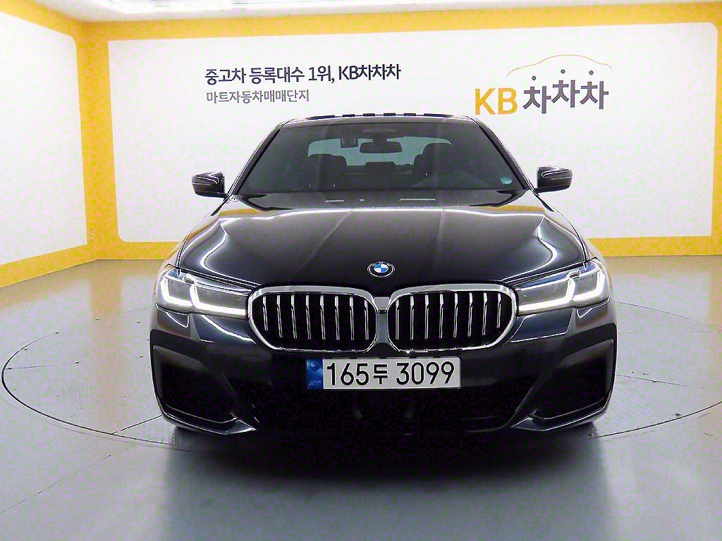 BMW 5ø(7)  530i xDrive M 