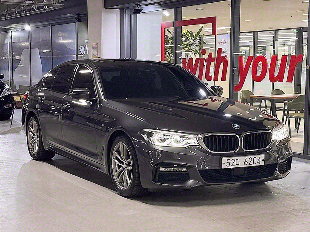 BMW 5ø(7)  520d M ÷