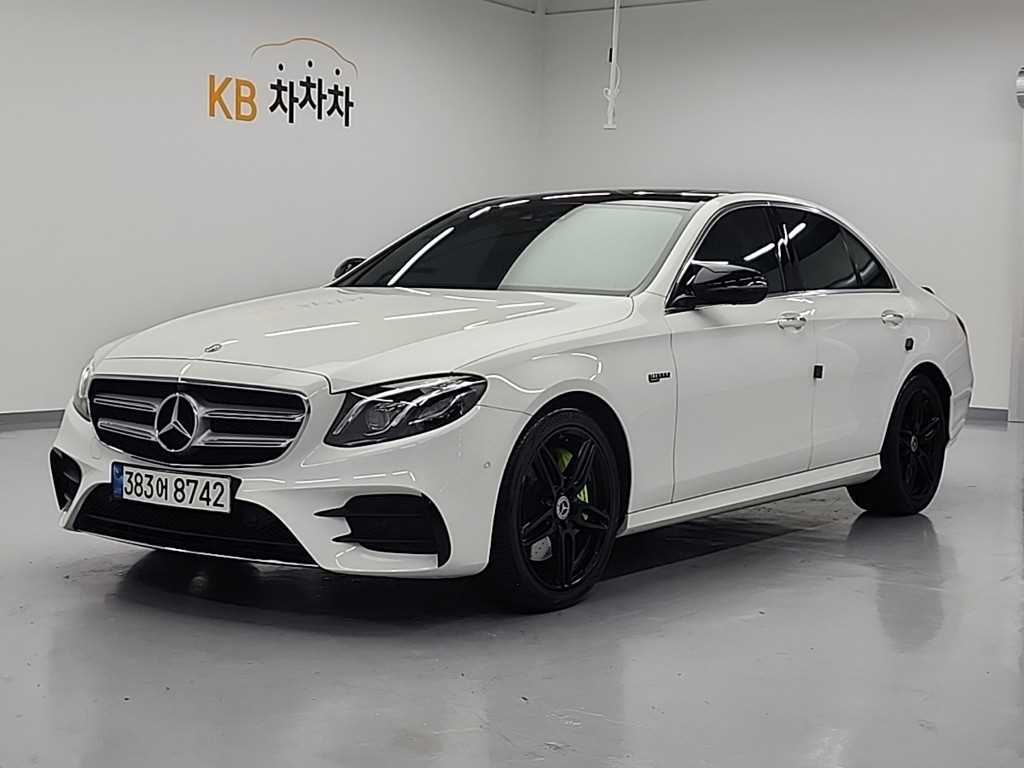  EŬ(5) E300 AMG 