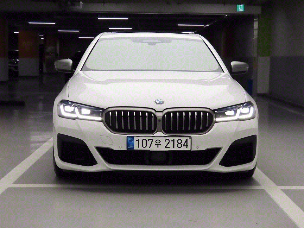 BMW 5ø(7)  M550i xDrive 