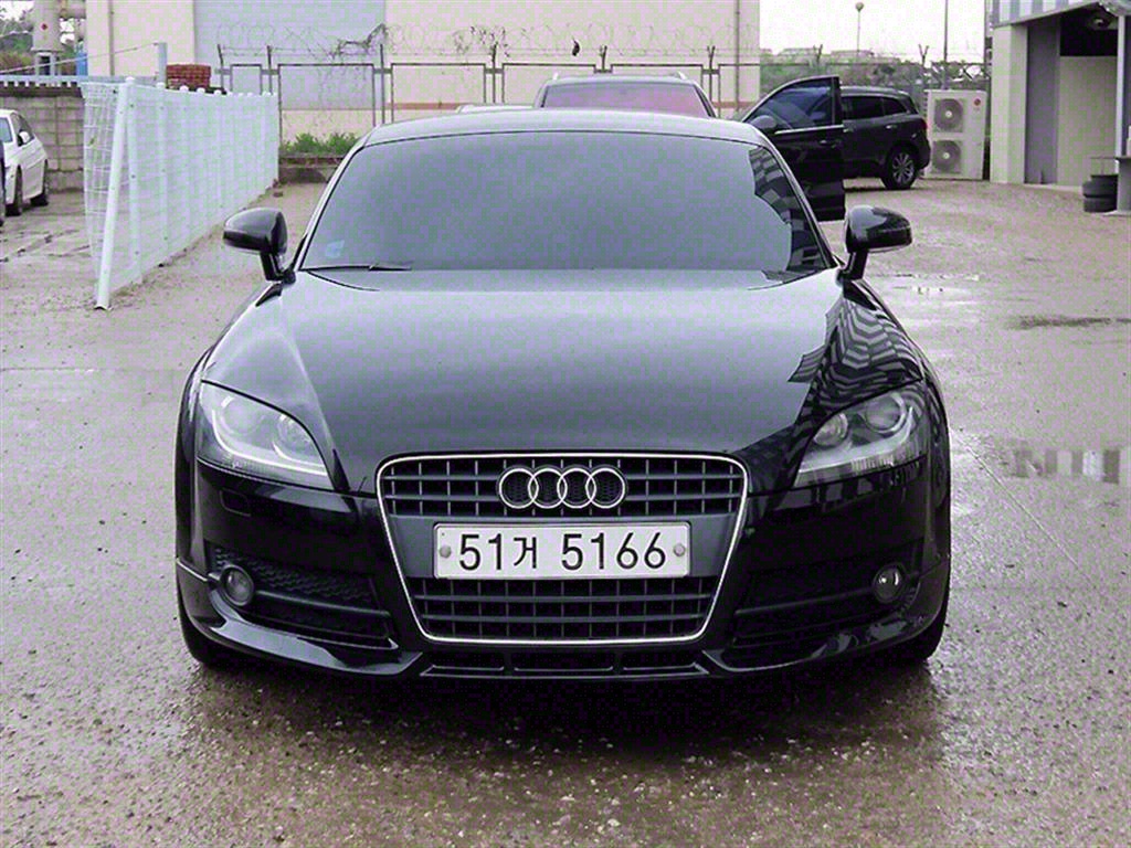 ƿ TT(2)  2.0 TFSI 