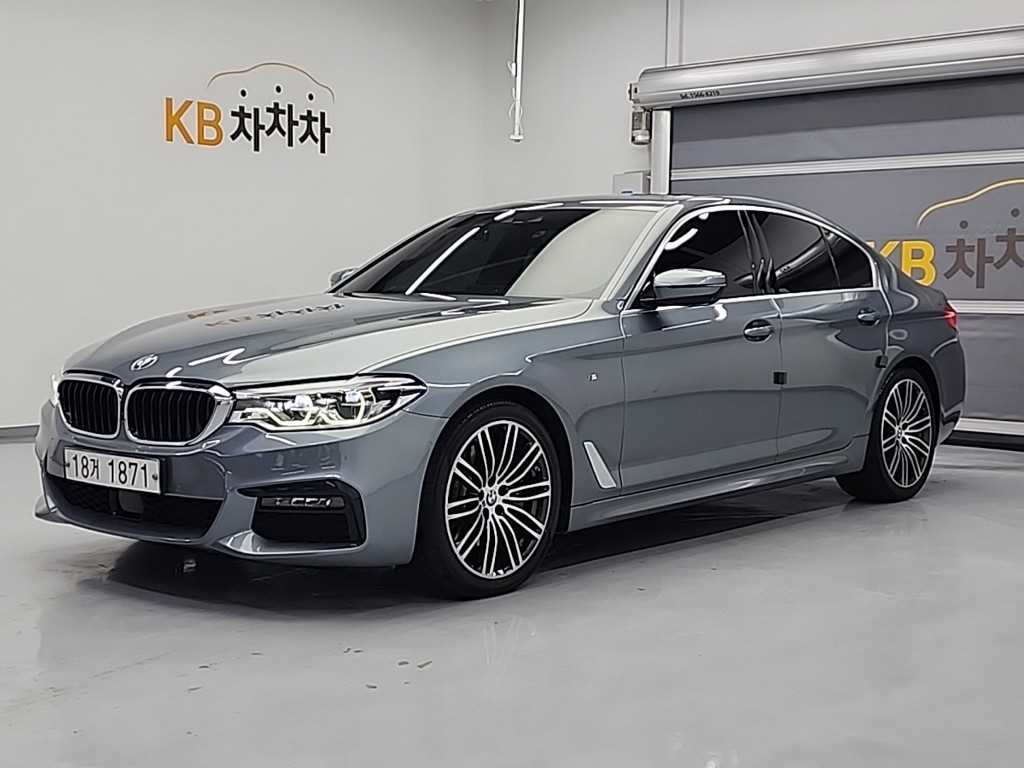 BMW 5ø(7)  530i xDrive M ÷