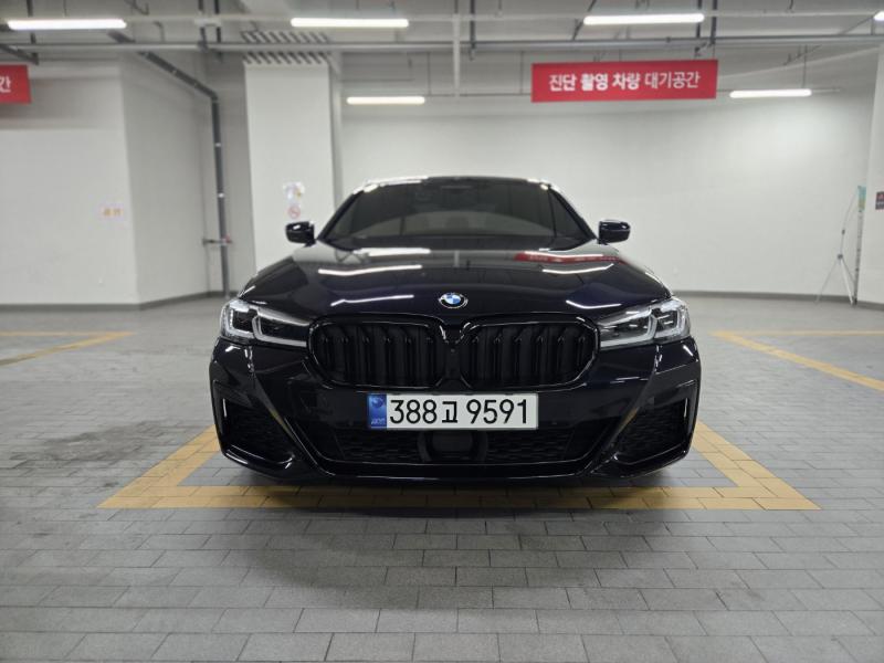 BMW 5ø(7)  530i M 