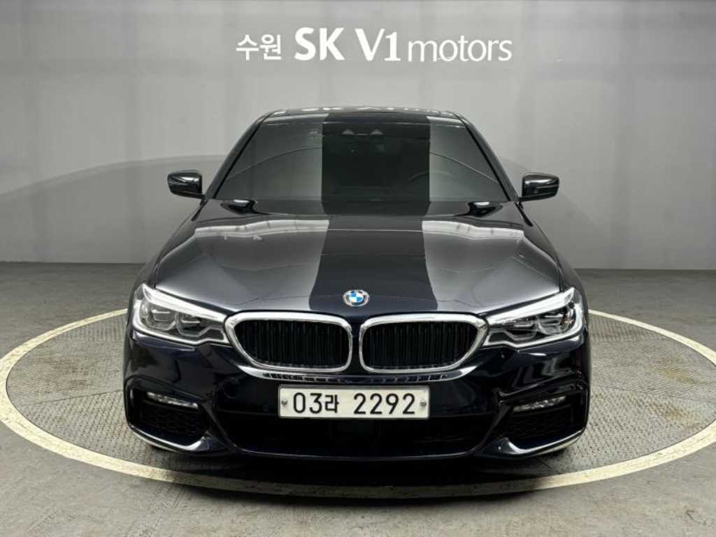 BMW 5ø(7)  530i M 