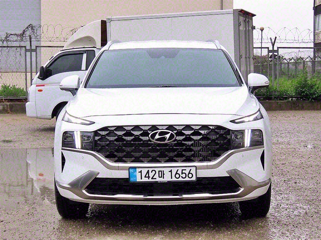   Ÿ ̺긮 1.6 HEV 2WD Ķ׷