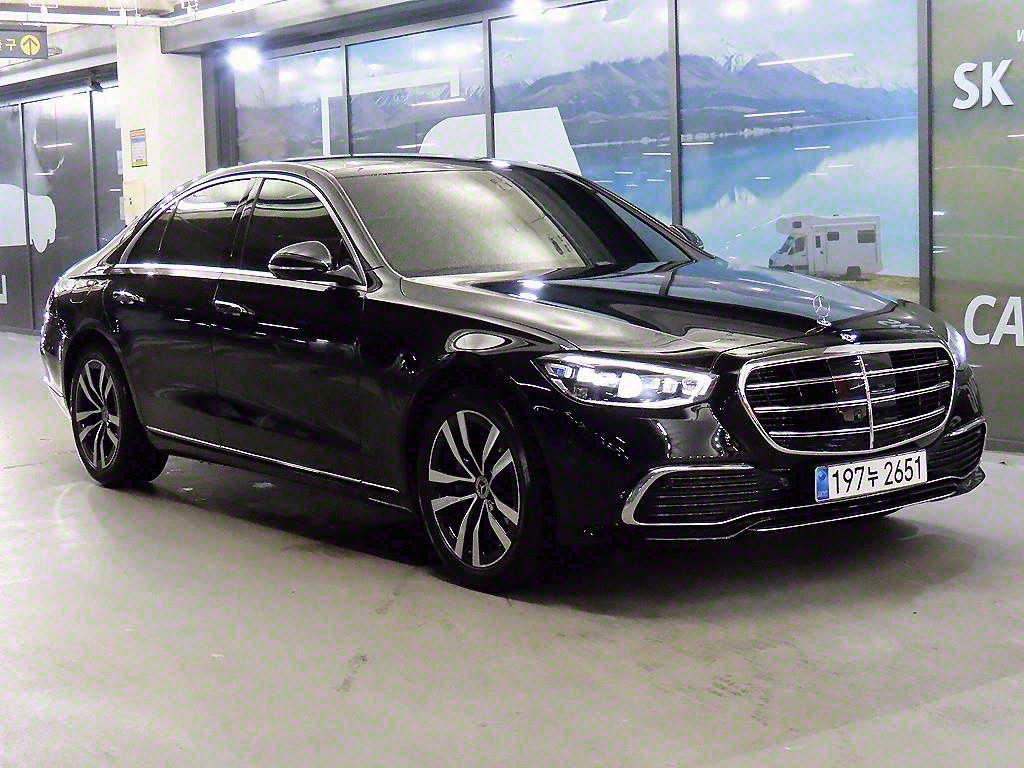  SŬ(7) S350d 