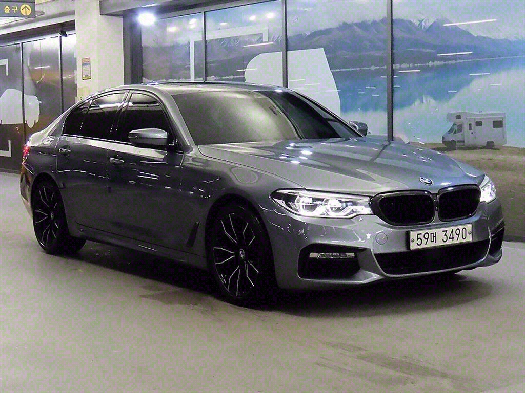 BMW 5ø(7)  520d xDrive M ÷