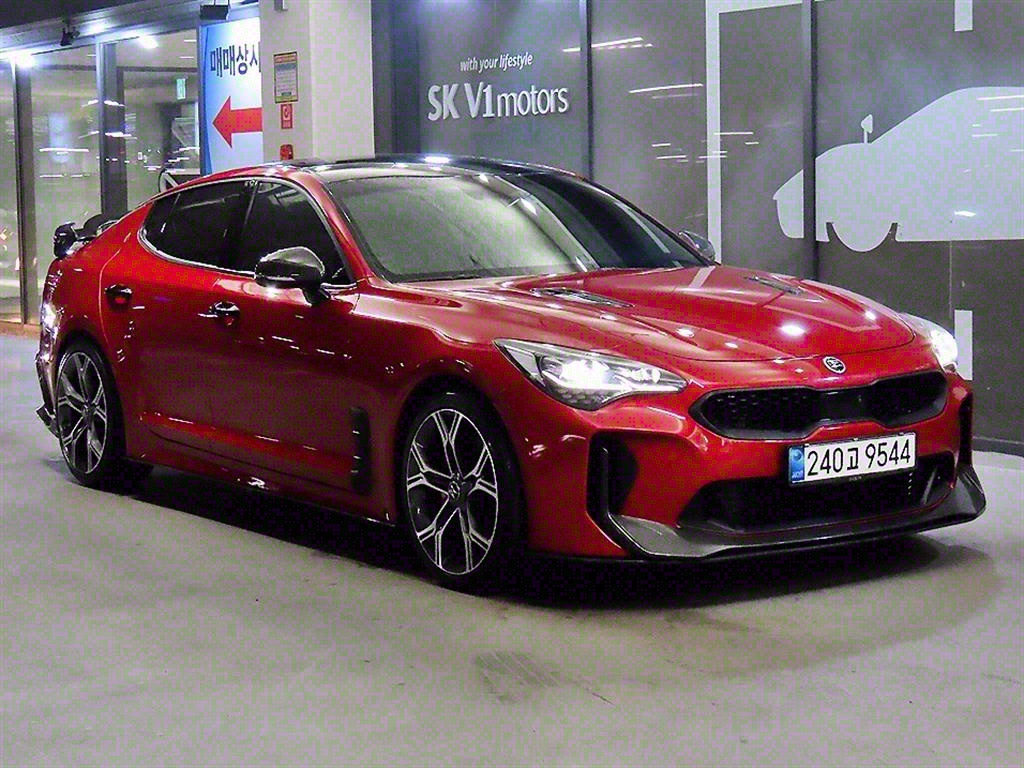  þ 3.3 ͺ AWD GT