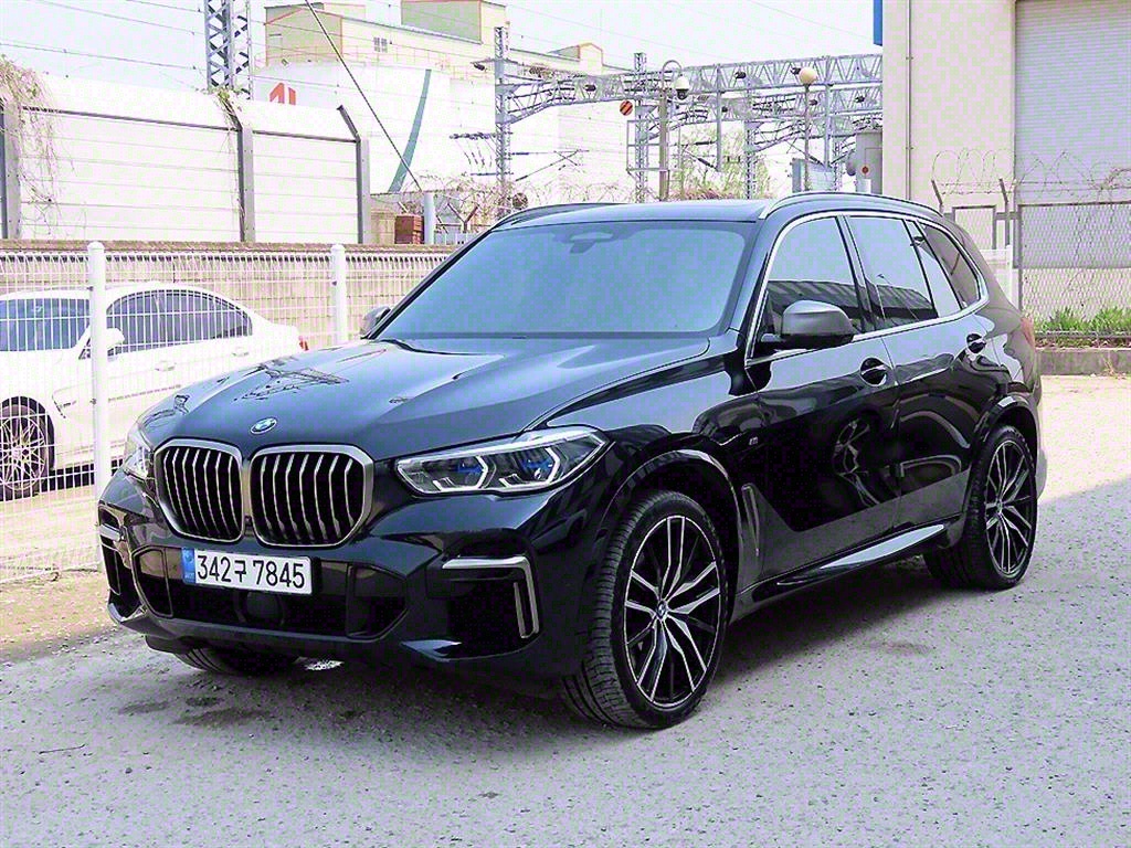 BMW X5(4) M50i 