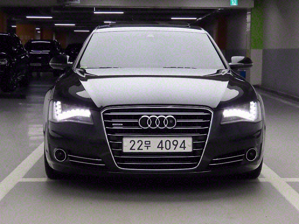 ƿ A8(3) 4.2 FSI Ʈ LWB 
