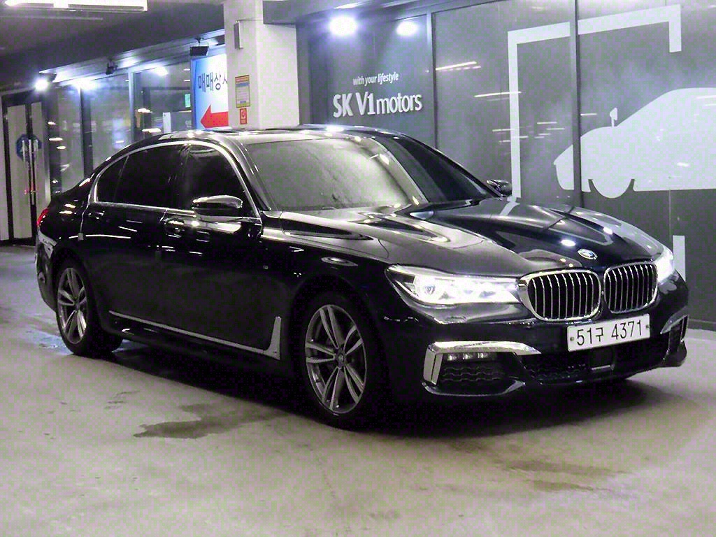 BMW 7ø(6) 740Li xDrive M