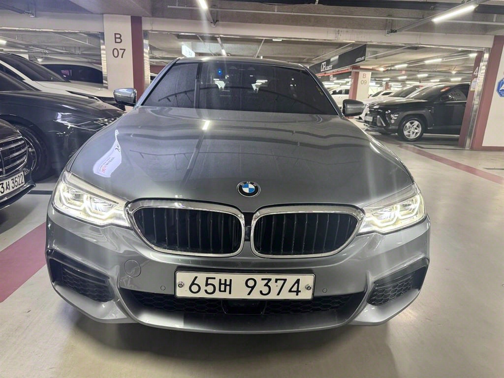 BMW 5ø(7)  530i M 