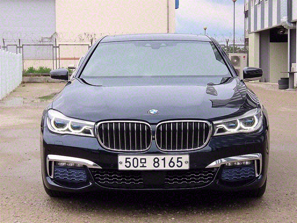 BMW 7ø(6) 740Li xDrive M