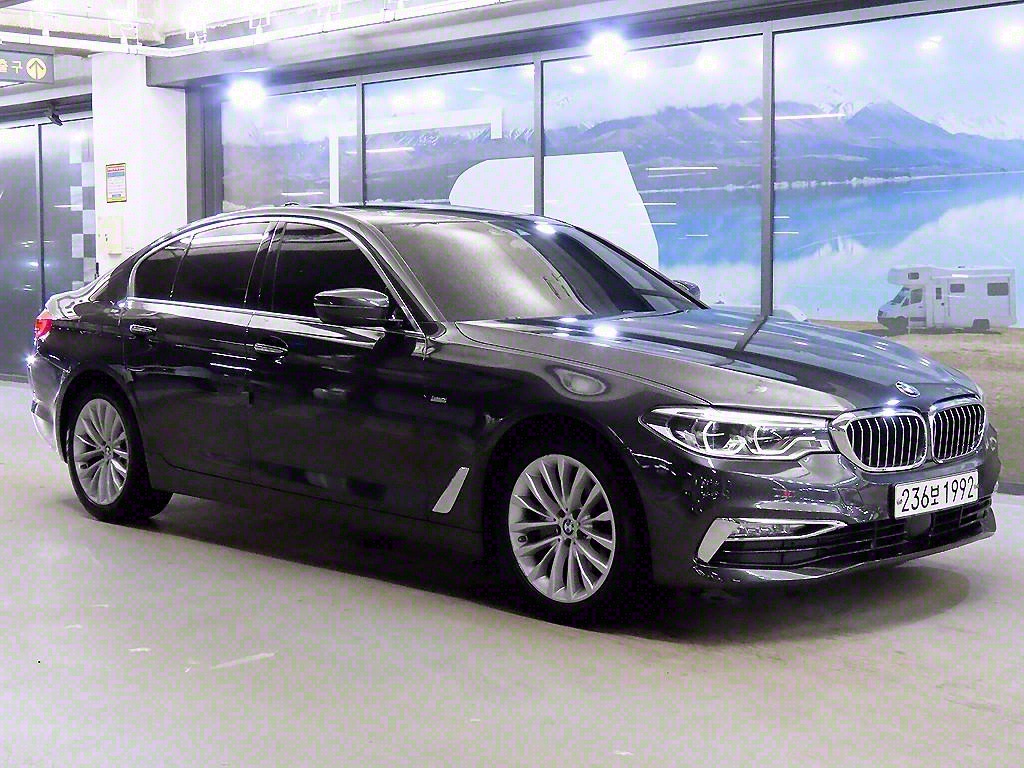 BMW 5ø(7)  520d Ÿ ÷