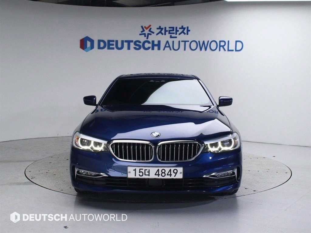 BMW 5ø(7)  520i ¼Ÿ