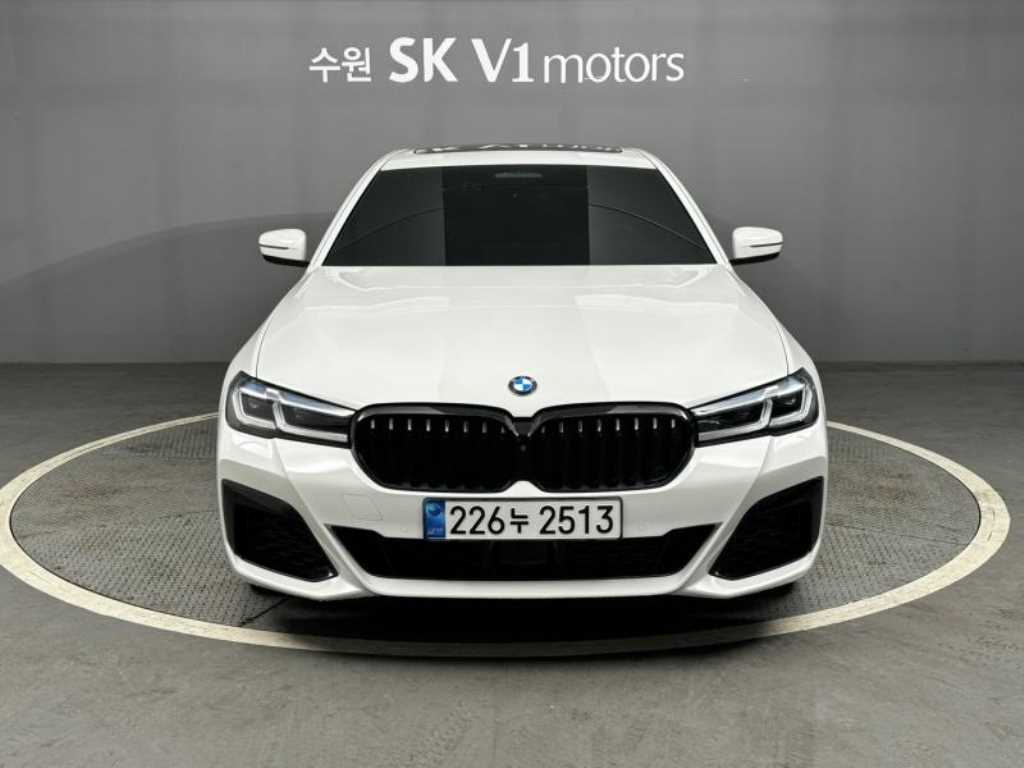 BMW 5ø(7)  530i M 