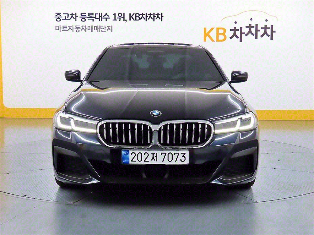 BMW 5ø(7)  530i M 