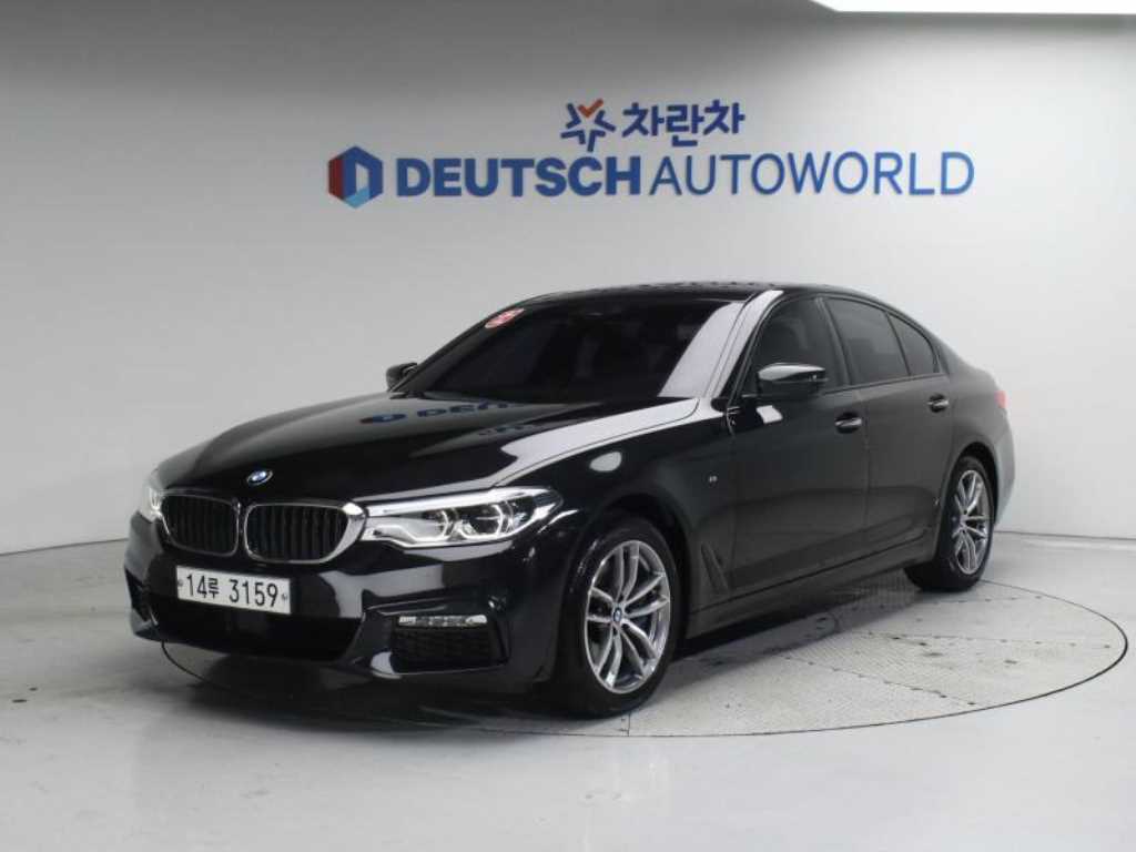BMW 5ø(7)  530i xDrive M ÷