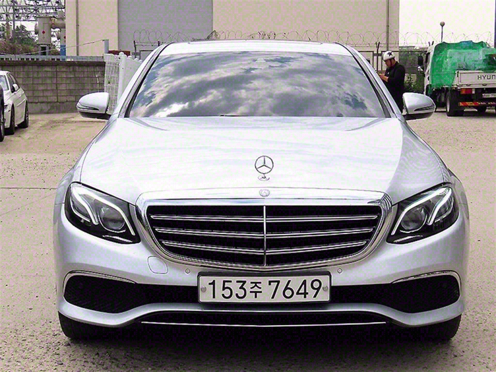  EŬ(5) E220d ͽŬú