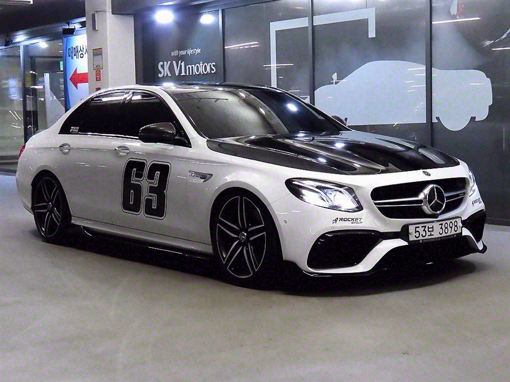  EŬ(5) E63 AMG 4ƽ+ 