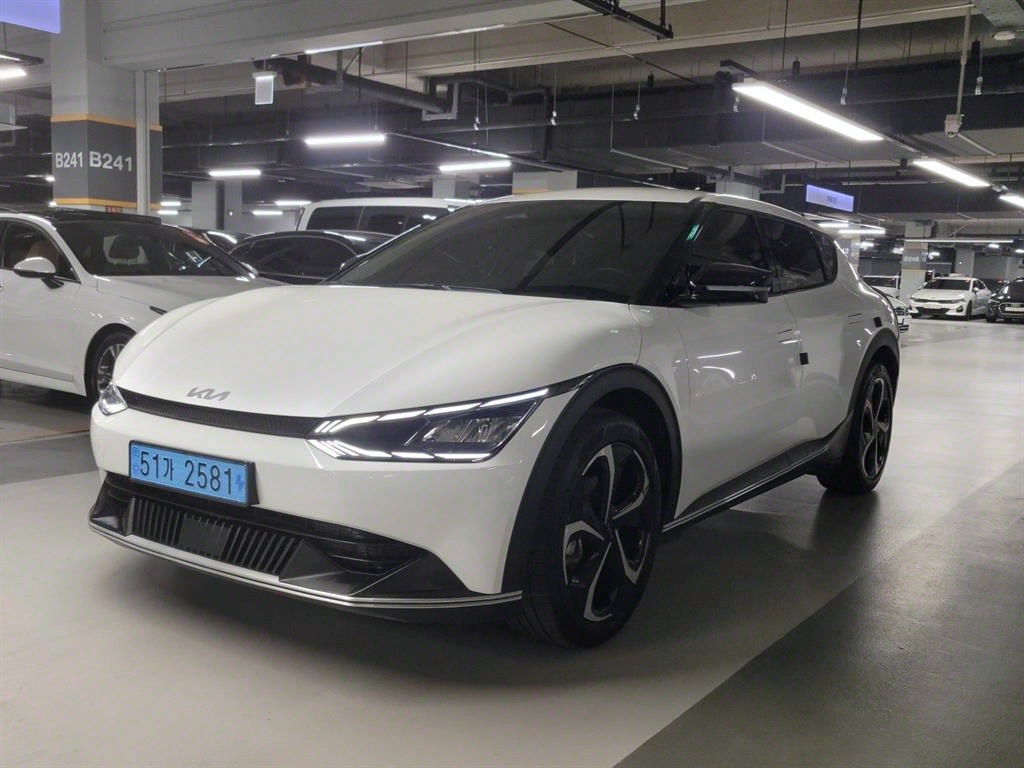  EV6   2WD Ʈ