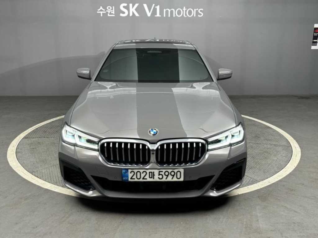 BMW 5ø(7)  520i M 