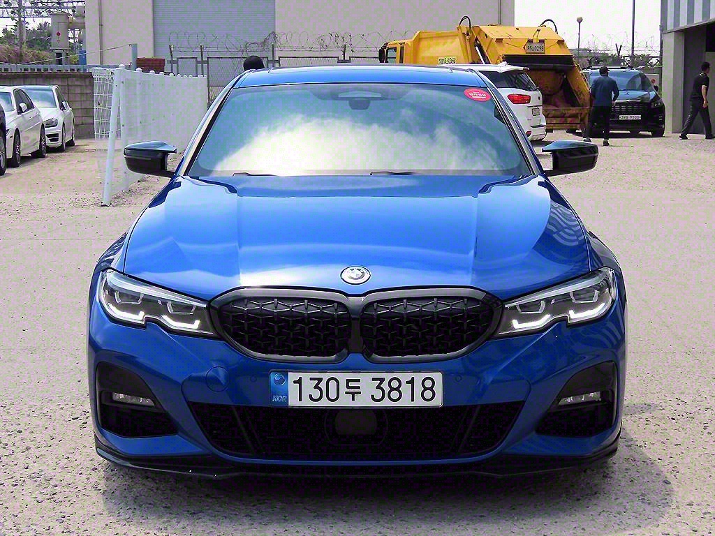 BMW 3ø(7) 320i M 