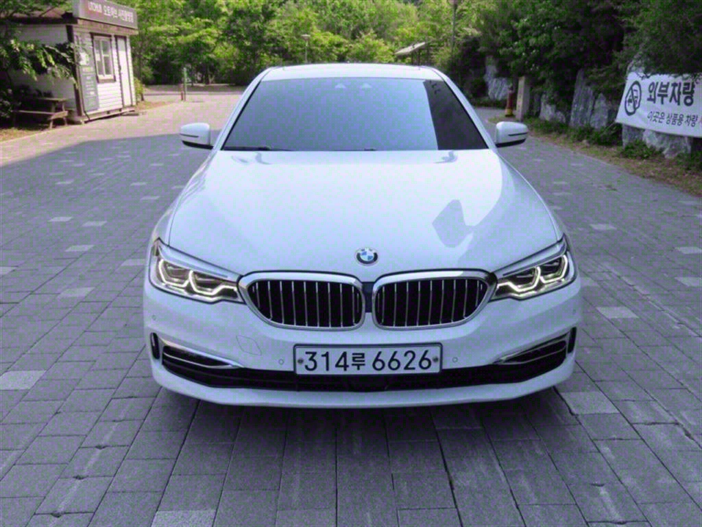 BMW 5ø(7)  530i Ÿ ÷