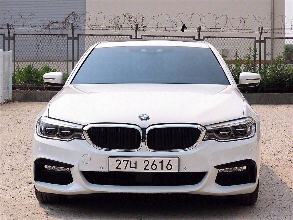 BMW 5ø(7)  520d M ÷