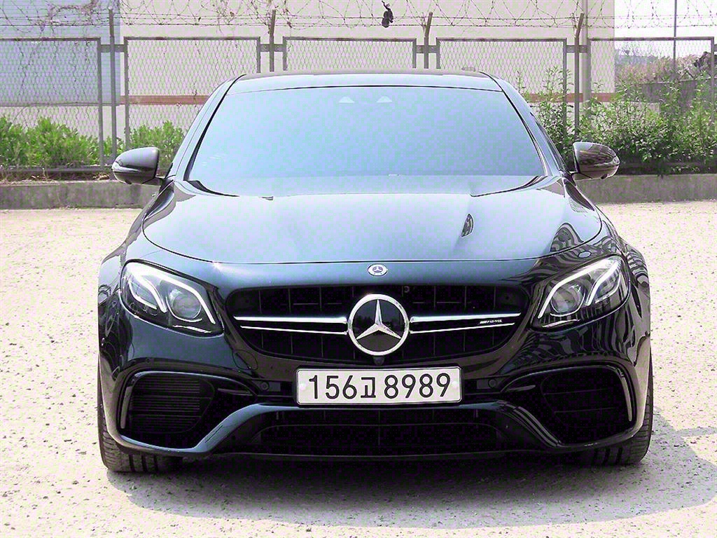  EŬ(5) E63 AMG 4ƽ+ 