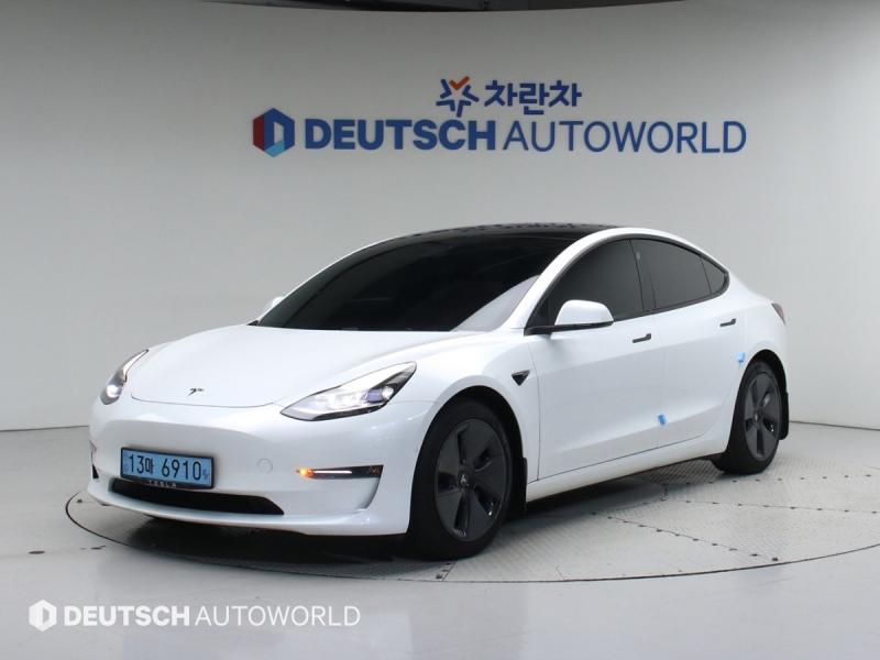 ׽  3 EV AWD  