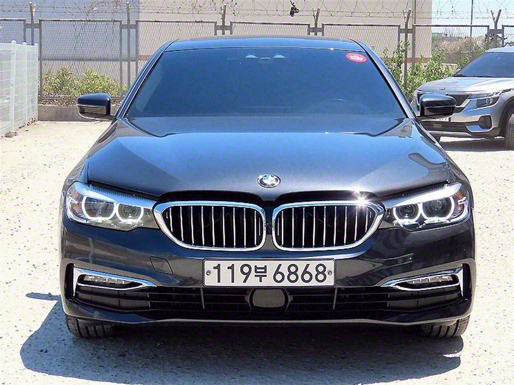 BMW 5ø(7)  520i ¼Ÿ
